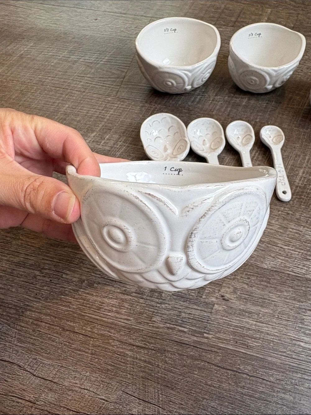 Sur La Table Owl Nesting Measuring Bowls and Spoon Set Ceramic White